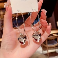 Heart-Shaped Pendant Hollow Hoop Earrings 2